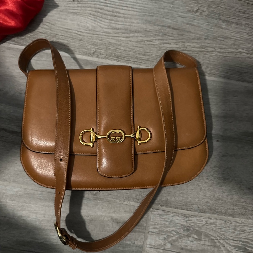 Gucci Tan Leather Shoulder Bag with Gold Accents